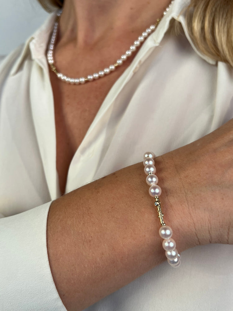 Akoya pearl necklace with diamonds Twigs