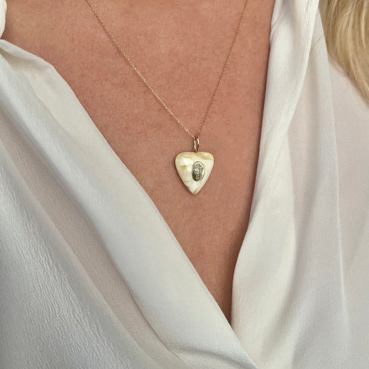 Gintaro Širdis su Lelija