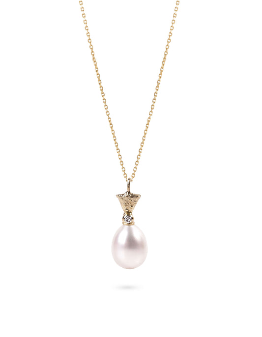 Necklace - Lily with White Pearl