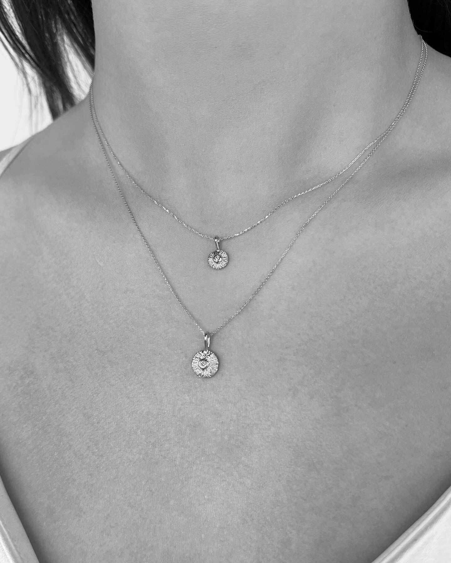 Necklace The Light with diamond
