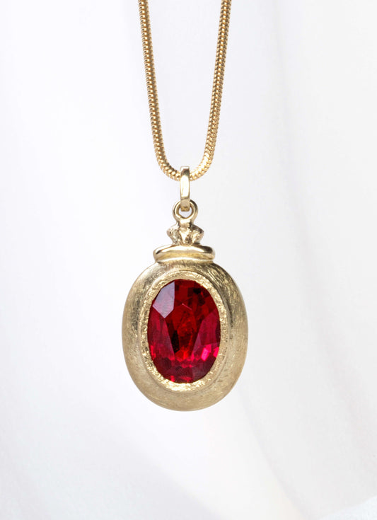 Necklace with Ruby