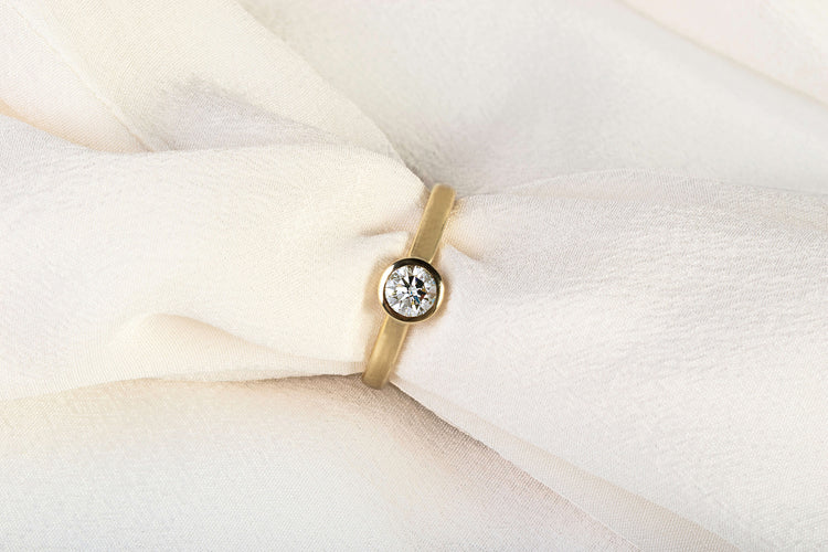 Ring with Diamond