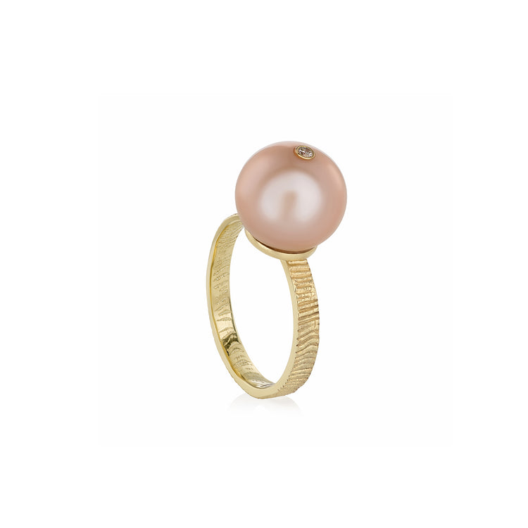 Ring with rose pearl Universe