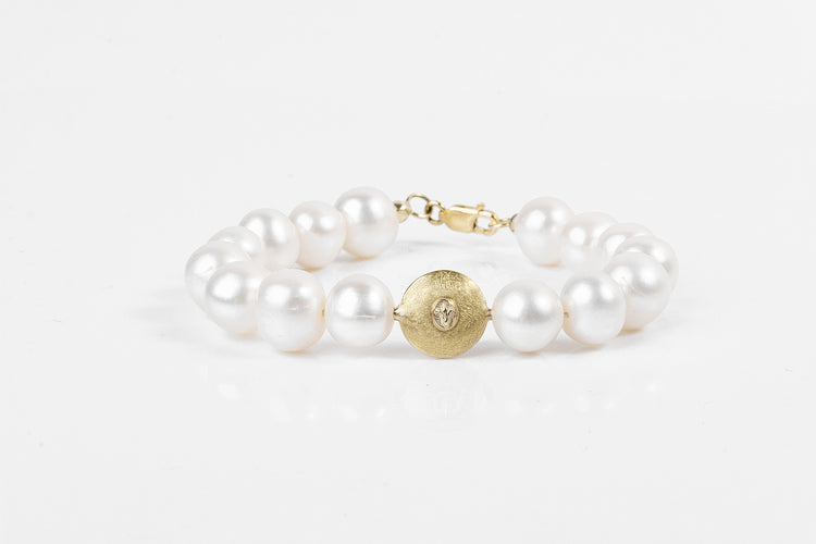 Pearl Bracelet - Lily