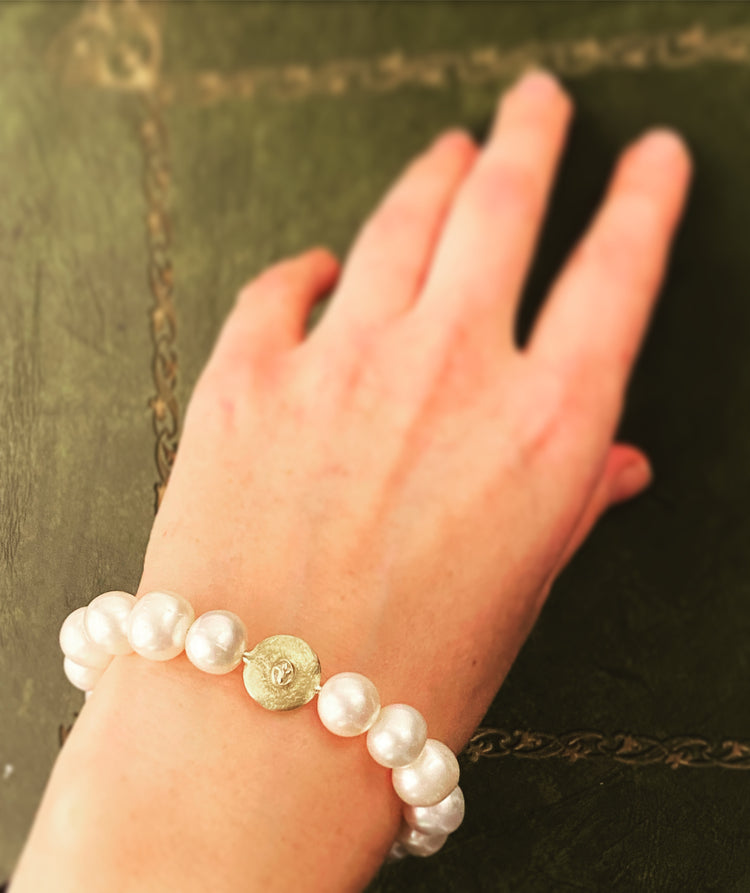 Pearl Bracelet - Lily